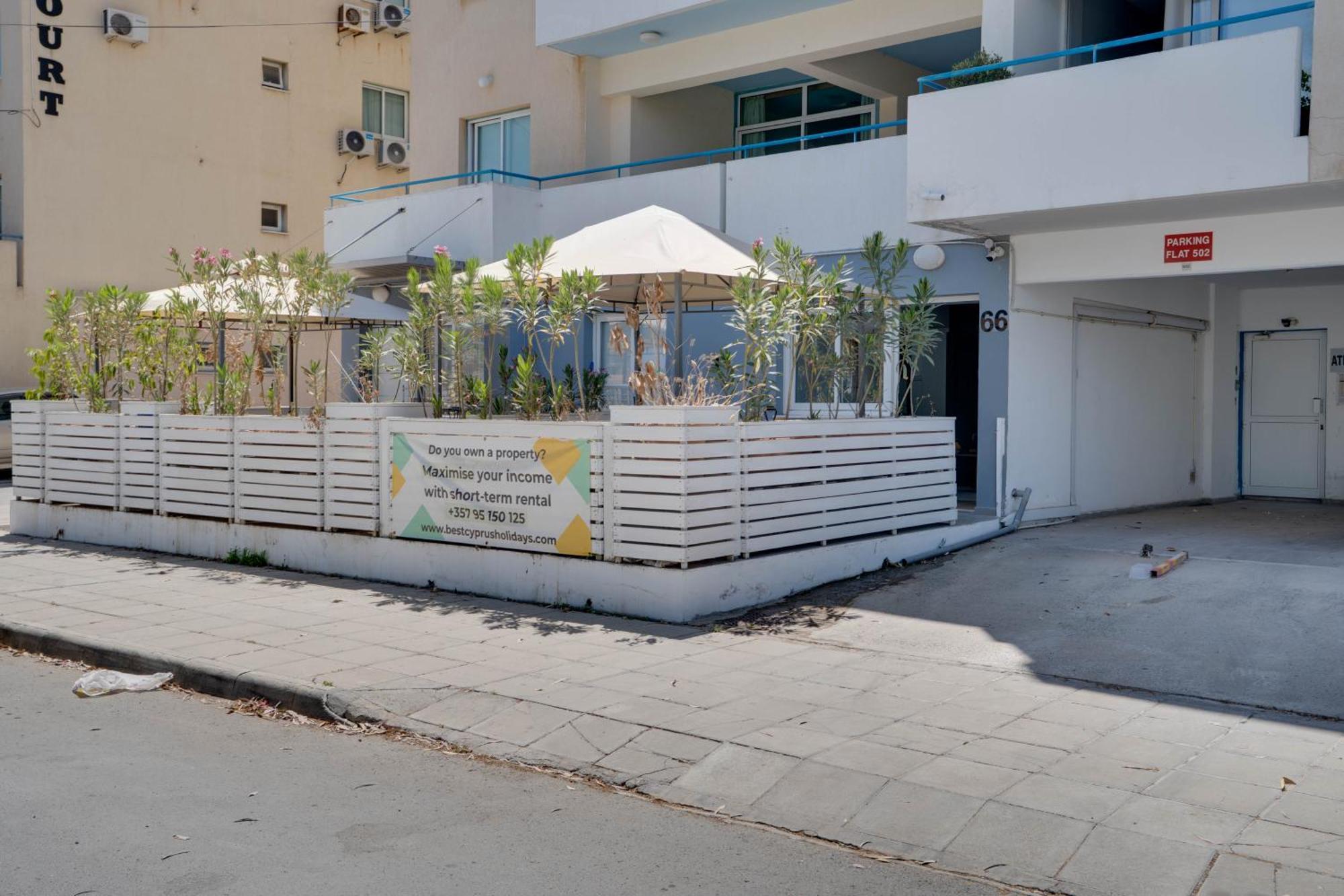 Διαμέρισμα Atlantis 50m From Makenzy Seafront *