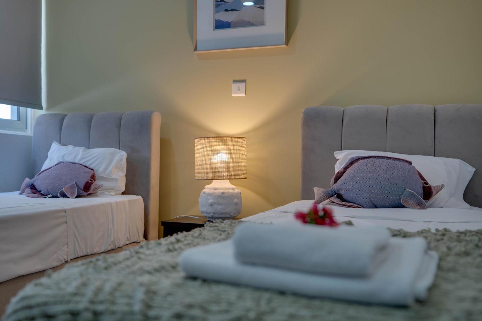 Atlantis 50m From Makenzy Seafront Διαμέρισμα *